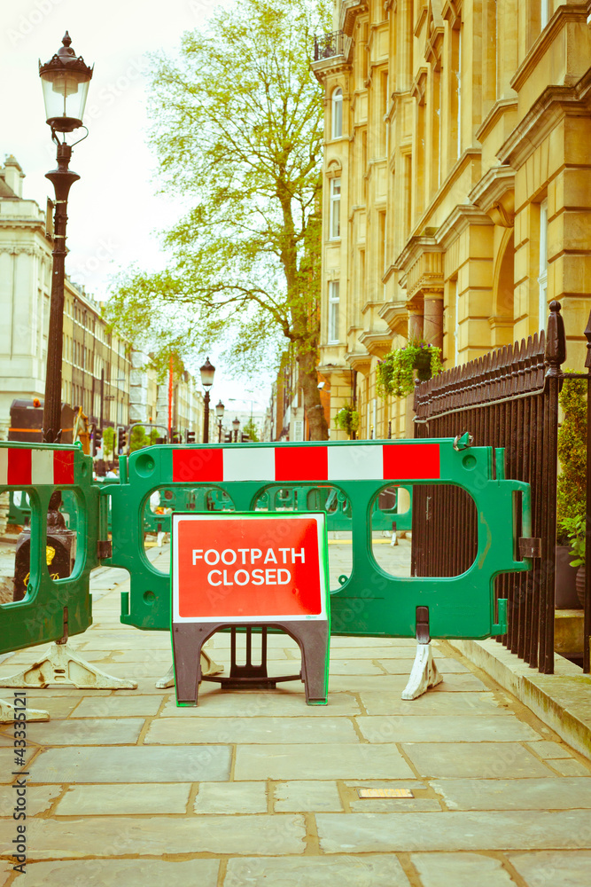 Obraz premium Closed footpath