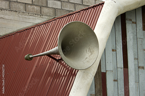 Old style horn
