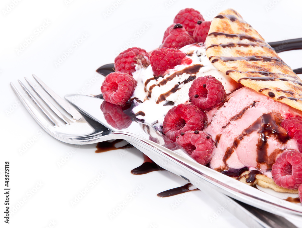 Fresh Raspberry ice cream