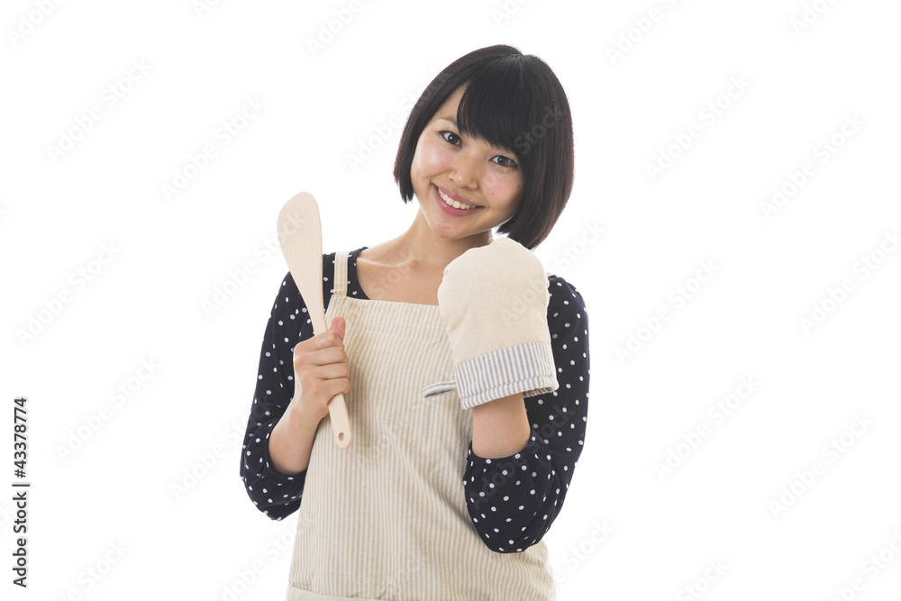 料理を作る女性