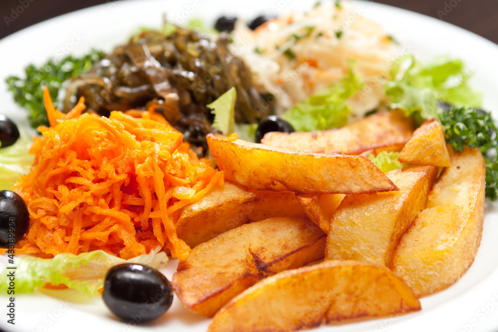 roasted potatoes with vegetables