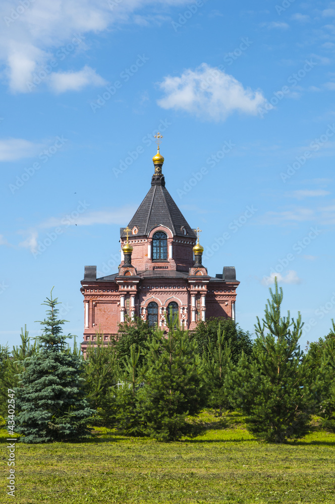 Православная церковь в Суздале.