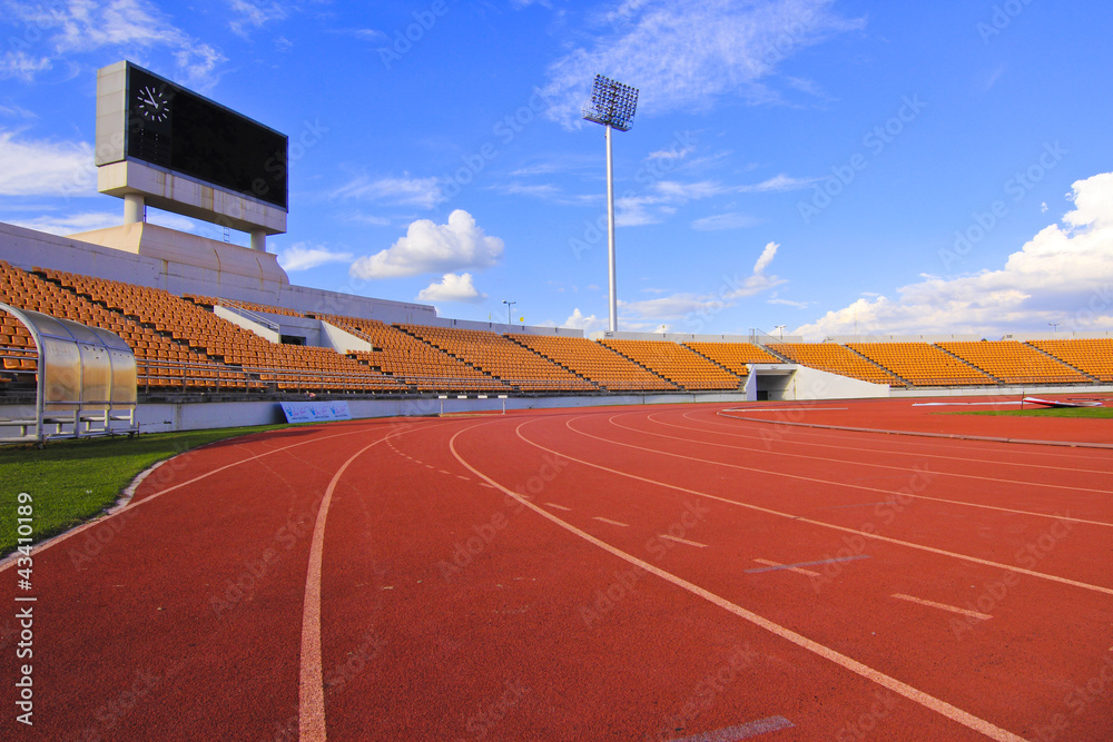 Track & stadium