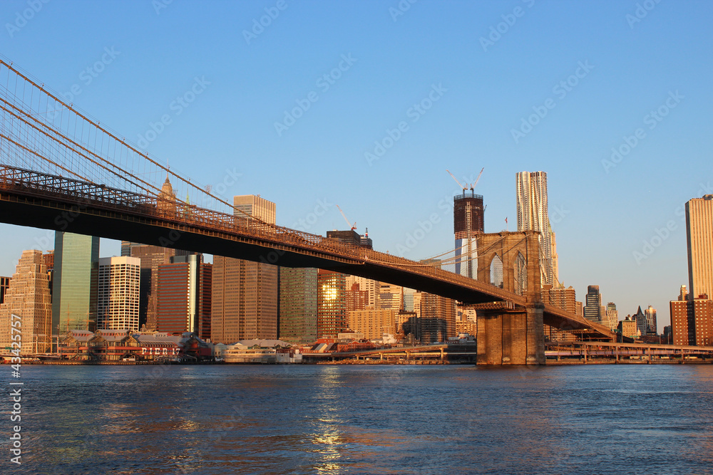 Fototapeta premium Most Brookliński i Dolny Manhattan