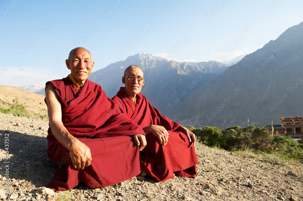 Two Indian tibetan monk lama - obrazy, fototapety, plakaty 