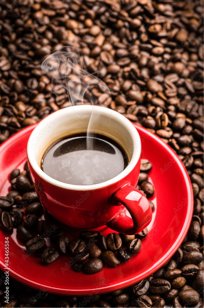 Obraz premium Hot coffee - caffè caldo