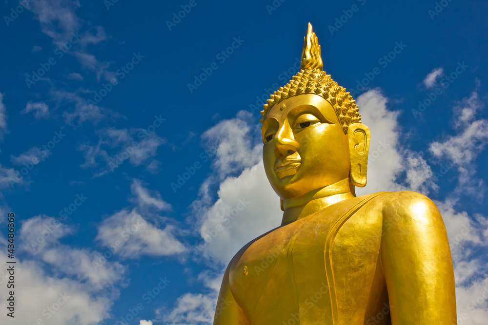 Big Golden Buddha statue