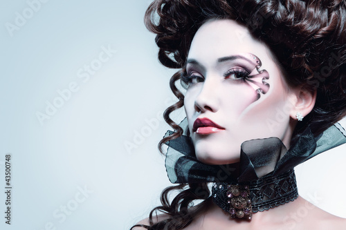 фотографія woman beautiful halloween vampire baroque aristocrat