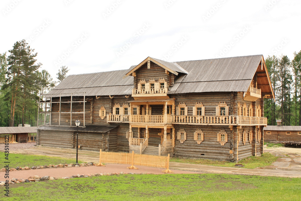 Obraz premium Ancient wooden construction