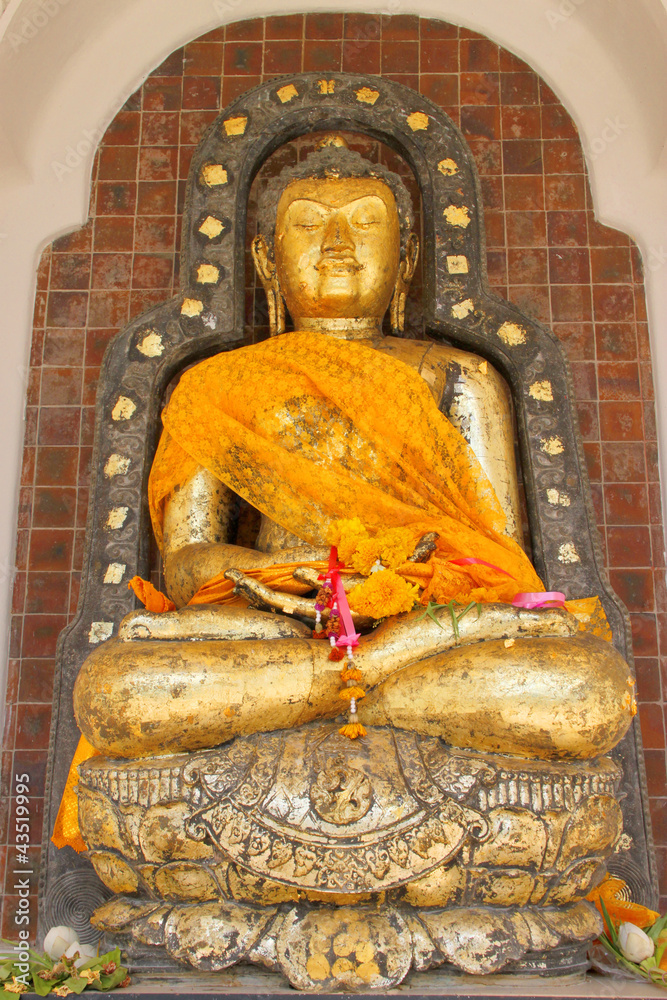 Obraz premium Principle Kantarawichai Buddha statue, Mahasarakham