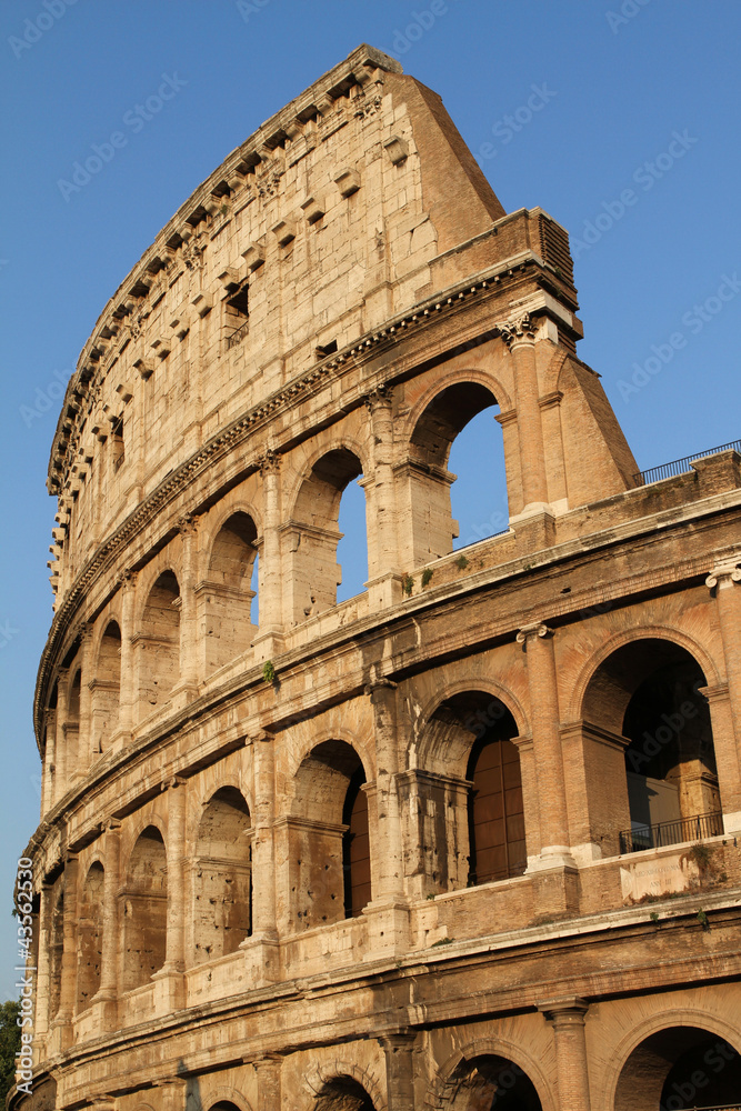 Colosseo, Roma IX