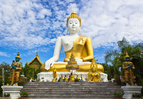 Big Buddha Image © krailurk