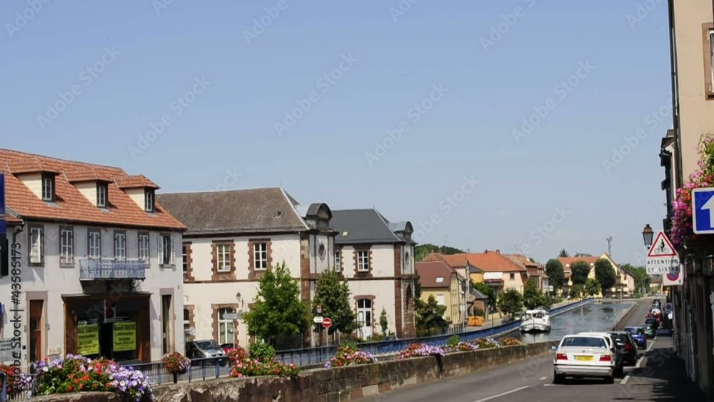 Saverne, Elsass mit Rhein-Marne-Kanal Saverne, Elsass mit Rhein-Marne-Kanal