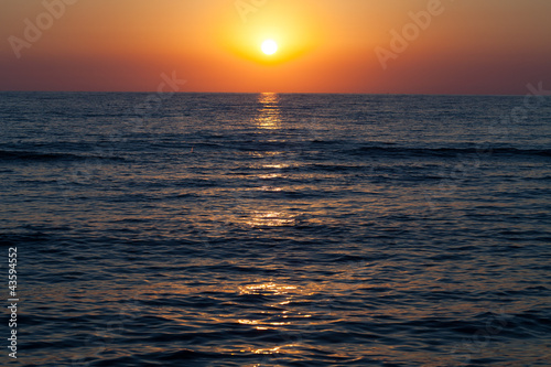 Fototapeta Naklejka Na Ścianę i Meble -  Sunset over the sea
