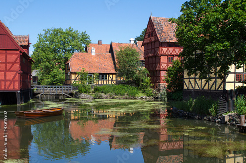 Obraz na płótnie Den Gamle By 4487 w salonie