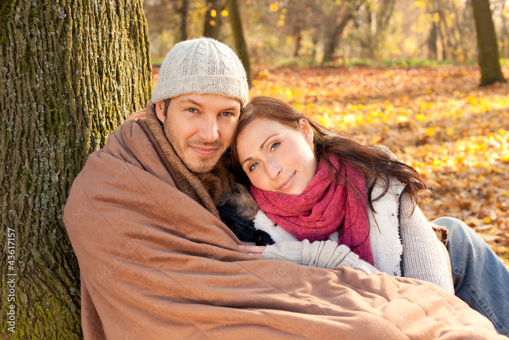 Fototapeta premium kuscheln im herbst