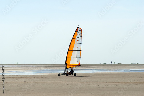 Flat beach sailing