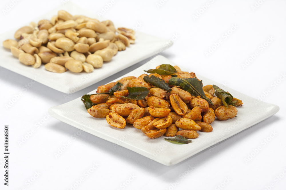 Roasted peanuts with herb spices Roasted peanuts with herb spices