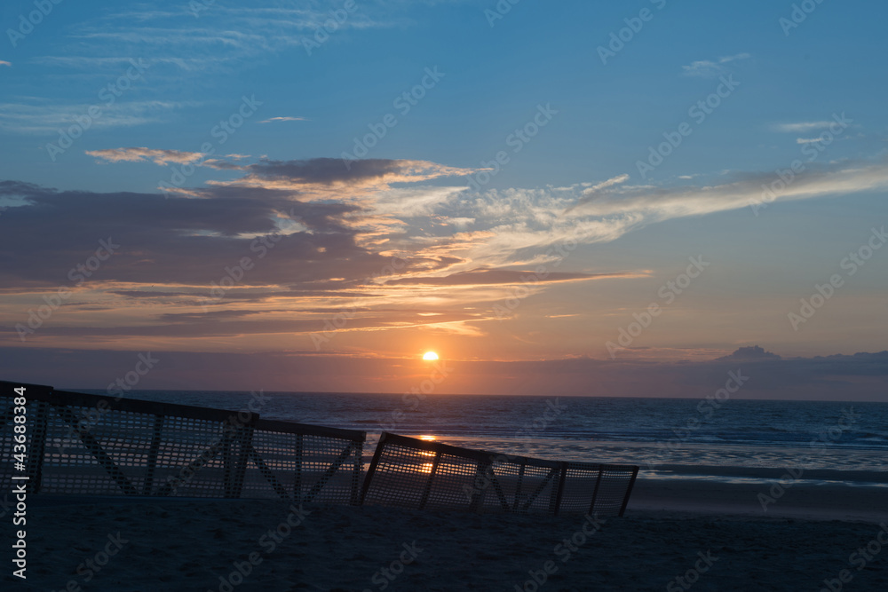 Obraz premium Sunset on a Belgian coastline