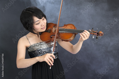 female asian violinist