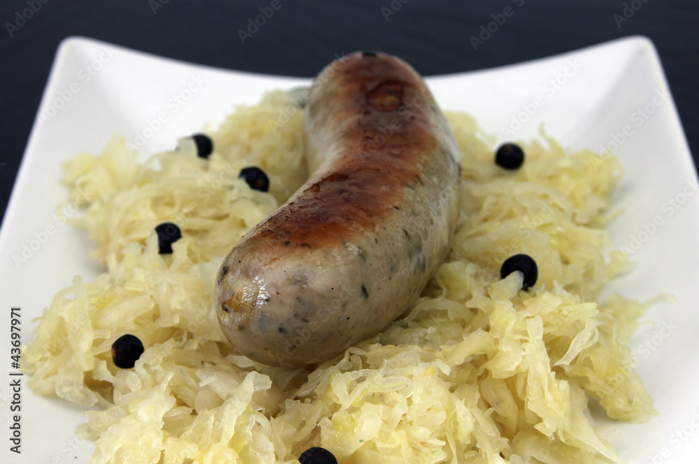 Rostbratwürstl und Sauerkraut Stock Photo | Adobe Stock