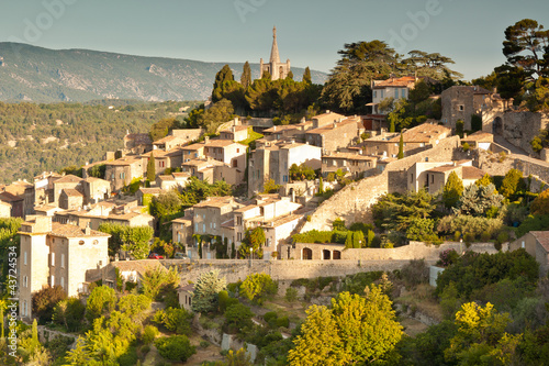 Sunrise over Bonnieux in Provence