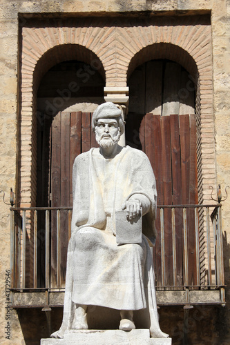 Estatua de Averroes en Córdoba - España photo