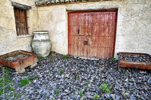 Gateway to an Andalusian farmhouse in autumn