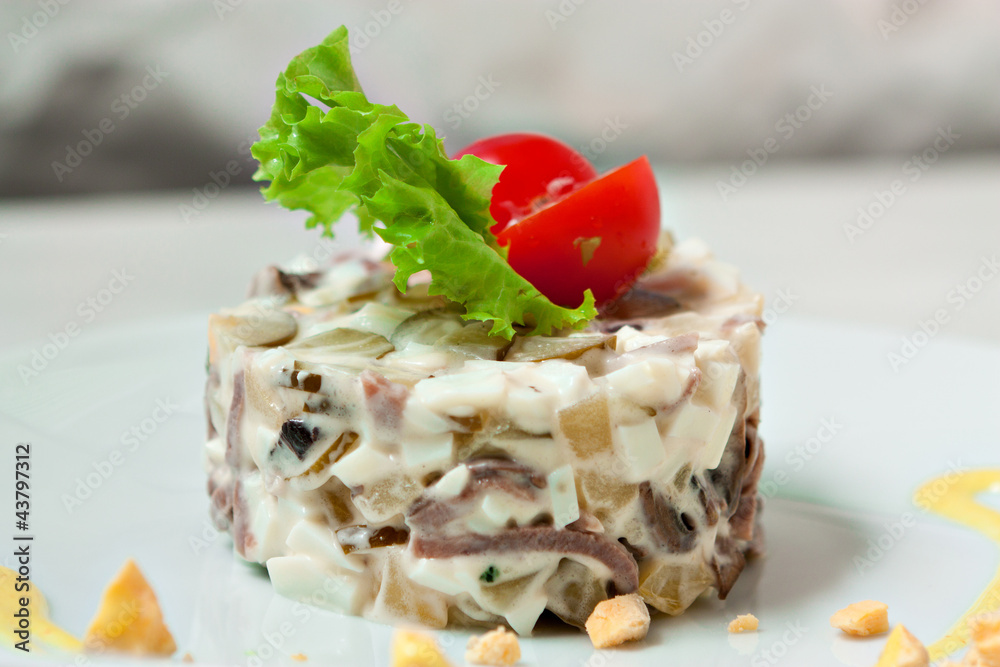 round salad round salad