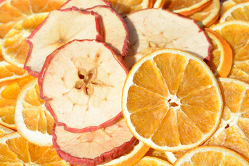 Keuken achterwand Plakjes fruit Appel en sinaasappelschijfjes fruitmix  © Caro
