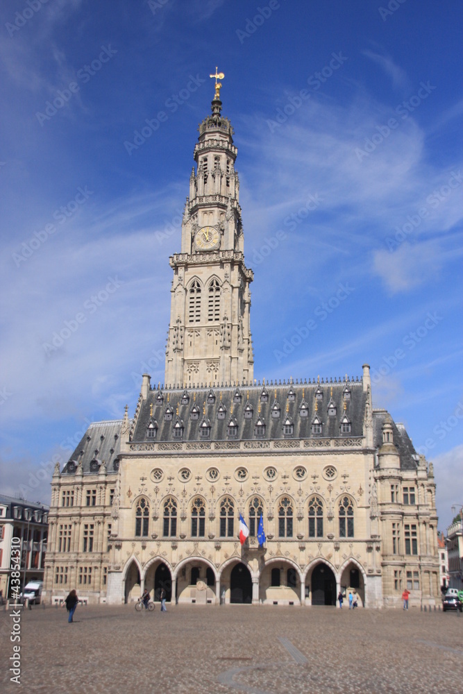 le beffroi et l'hotel de ville d'Arras