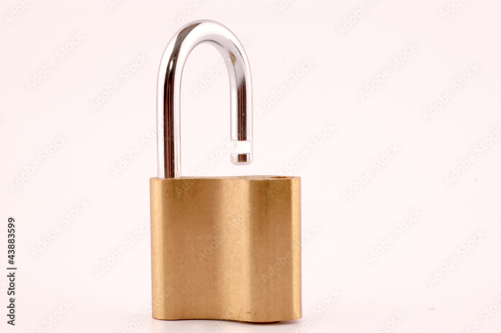 Lock in unlocked position Lock in unlocked position