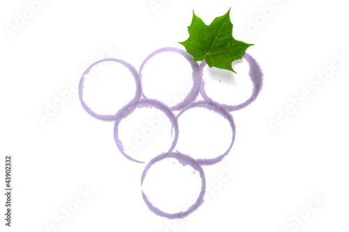 Obraz na plátně Red wine stains composed into a shape of a grape raceme