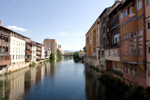 Castres maisons sur l'Agout