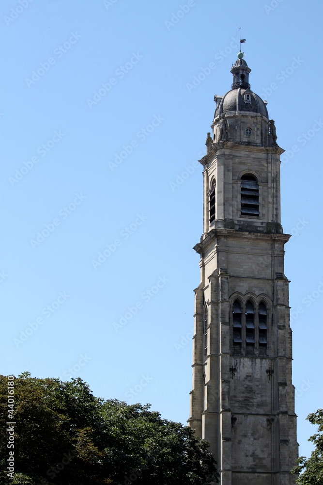 Fototapeta premium Beffroi Saint Martin à Cambrai