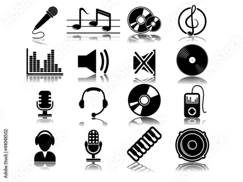 Set from 16 multimedia icons