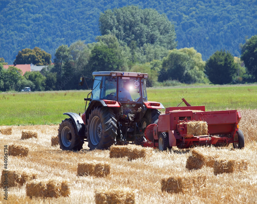 Obraz premium Traktor