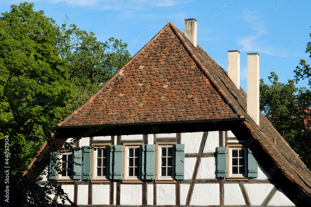 Altes Ziegeldach Altes Ziegeldach