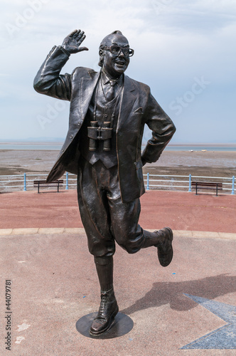 Eric Morecambe statue - Morecambe Prom photo