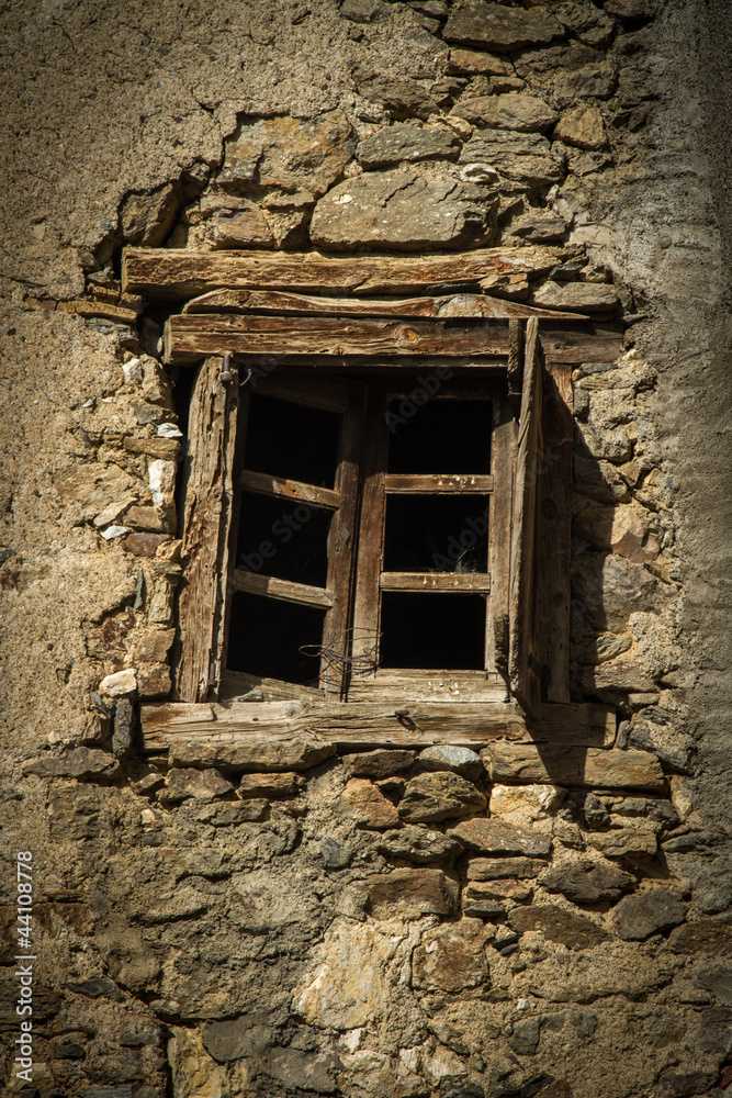 Altes Fenster historisches Gebäude Frankreich