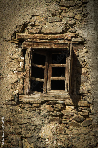 Altes Fenster historisches Gebäude Frankreich