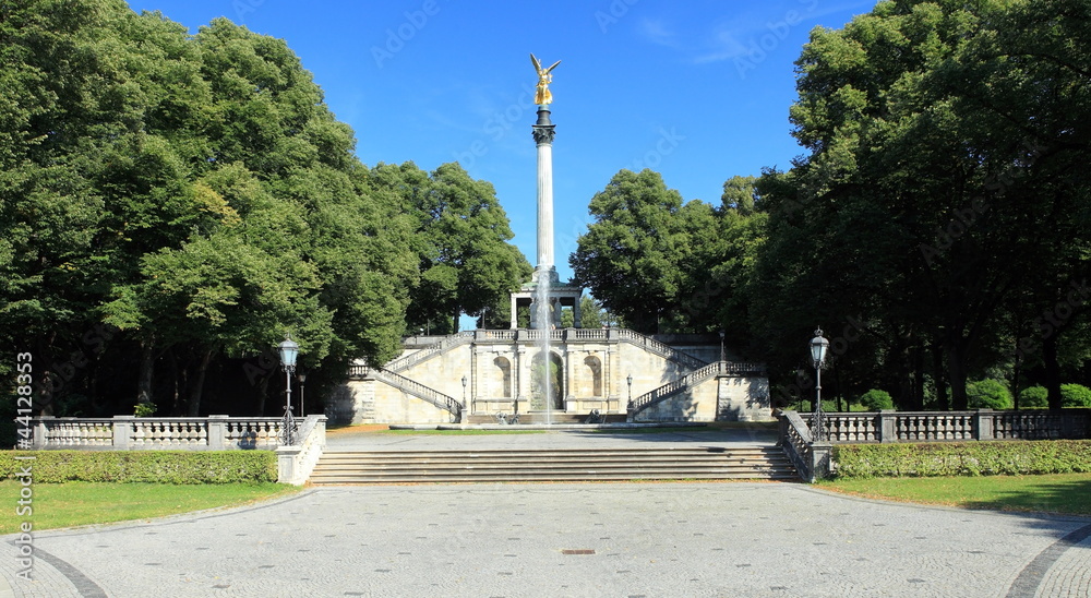 Obraz premium Friedensengel - Siegessäule München