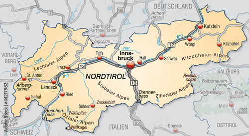 Landkarte von Tirol mit Nachbarländern