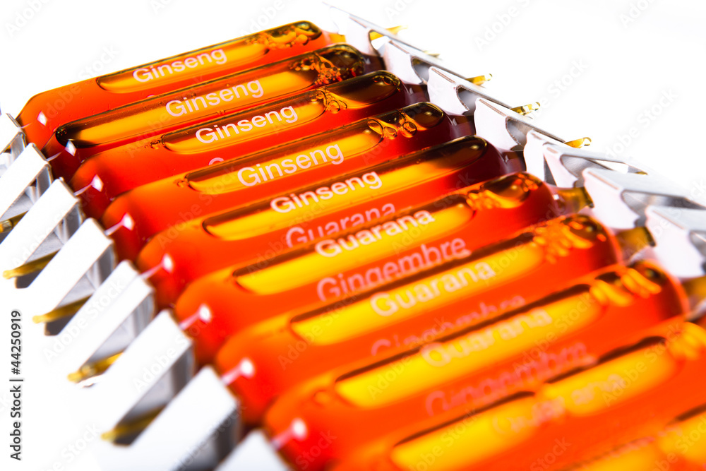 ampoules ginseng guarana gingembre Stock Photo Adobe Stock