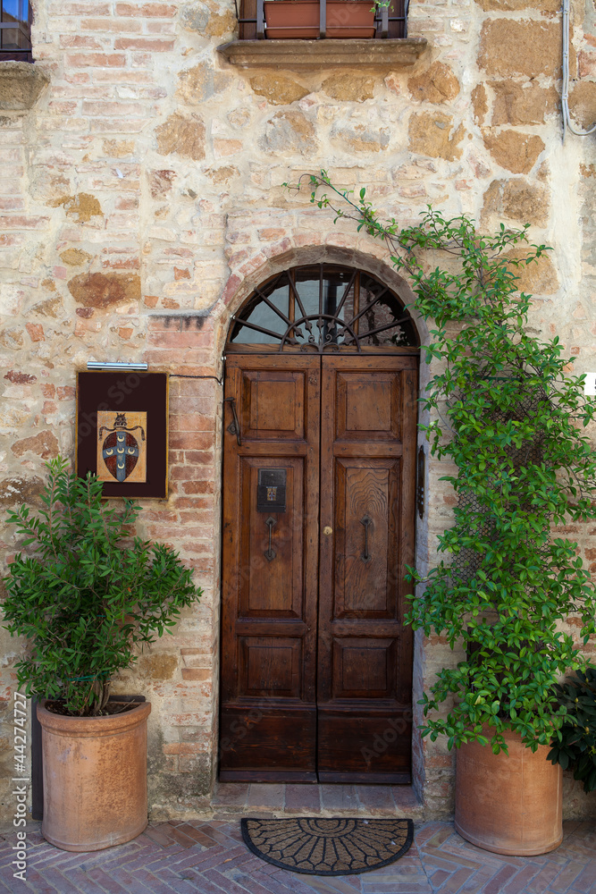 The town of Pienza is a small pearl in the Tuscan countryside