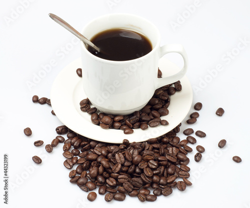 Coffee beans and coffee drinks