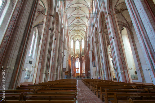 L  beck Marienkirche Inside