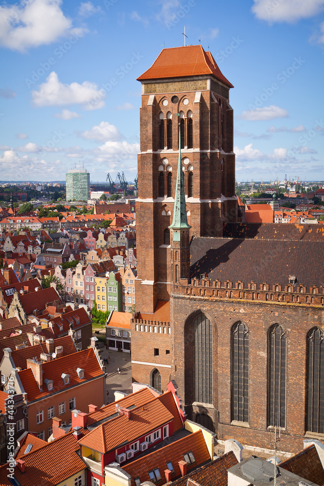 Fototapeta premium St. Mary's Cathedral in old town of Gdansk, Poland