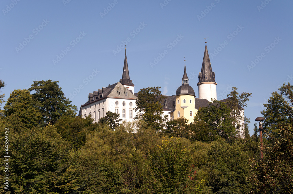 Fototapeta premium Schloss Purschendorf im Erzgebirge Neuendorf bei Seiffen