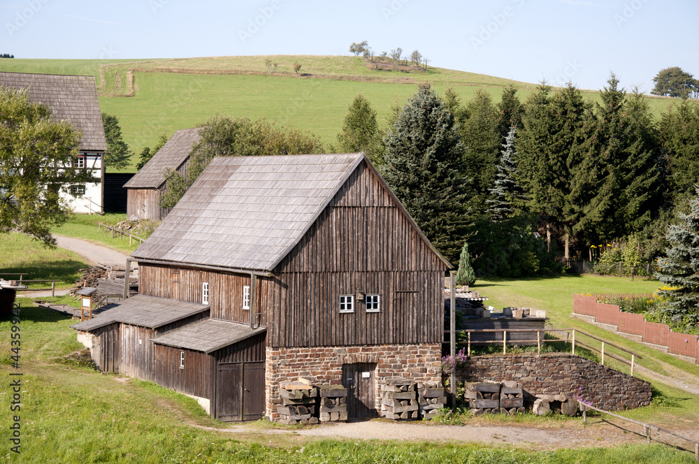 Fototapeta premium Historisches Bauernhaus